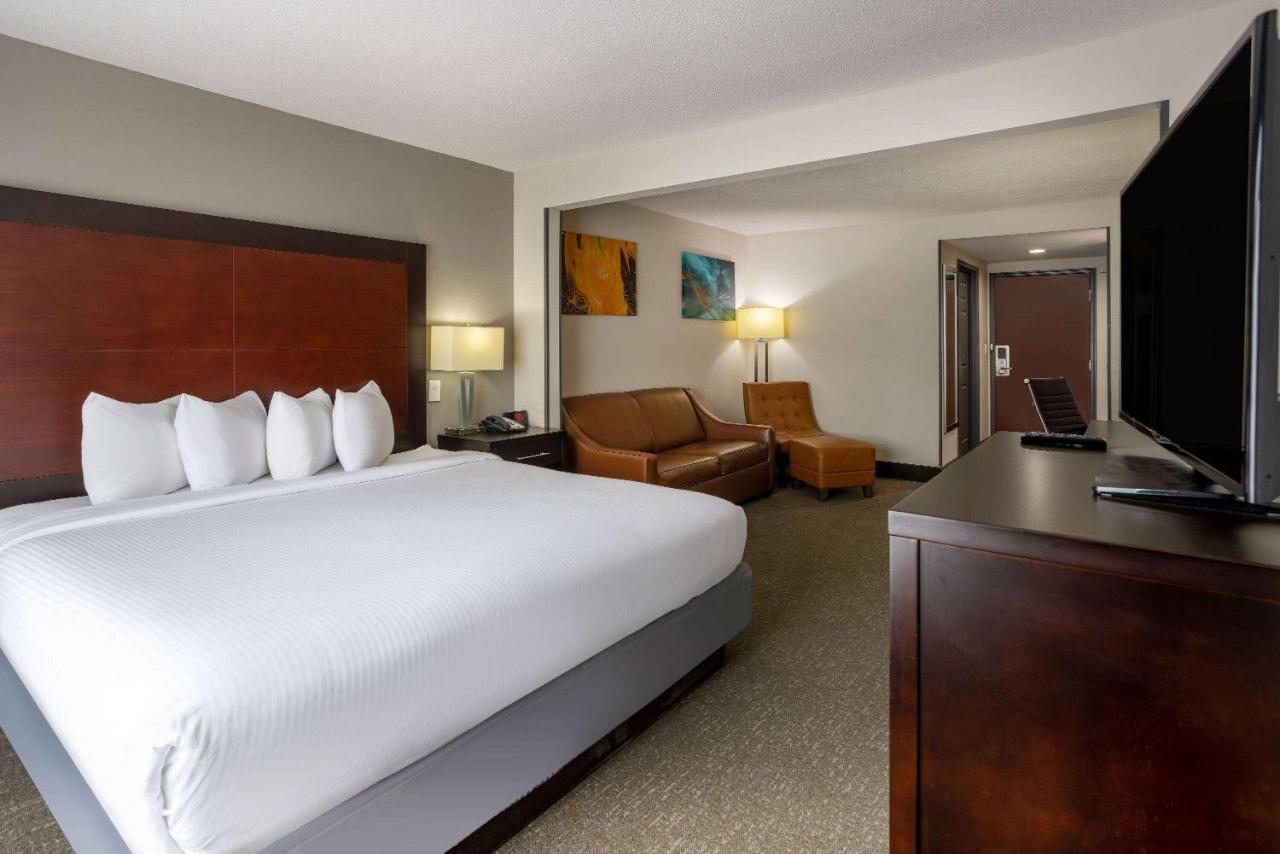 Wingate By Wyndham Atlanta Galleria/ Ballpark Смирна Екстер'єр фото