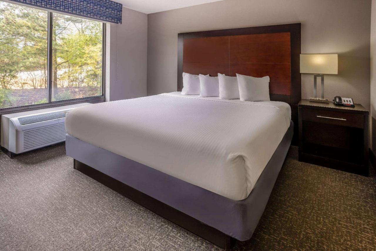Wingate By Wyndham Atlanta Galleria/ Ballpark Смирна Екстер'єр фото